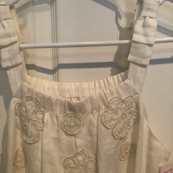 Embroidery linen off white for girl - Picture 3 of 11